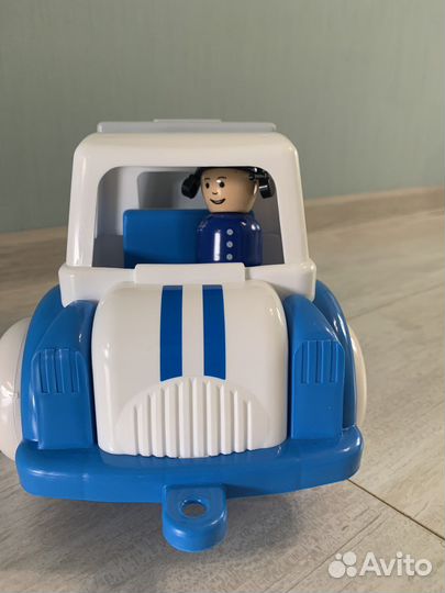 Полицейская машинка