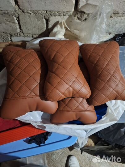 Комплект подушек для автомобиля