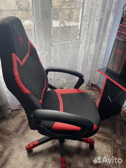 Игровое кресло zombie