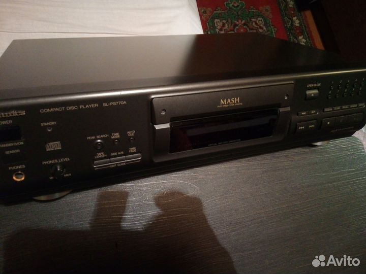 CD-проигрыватель Technics SL-PS770A