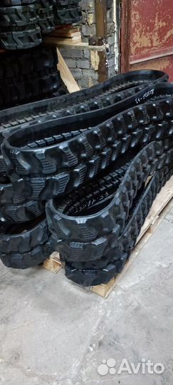 Гусеница 300x52,5x84