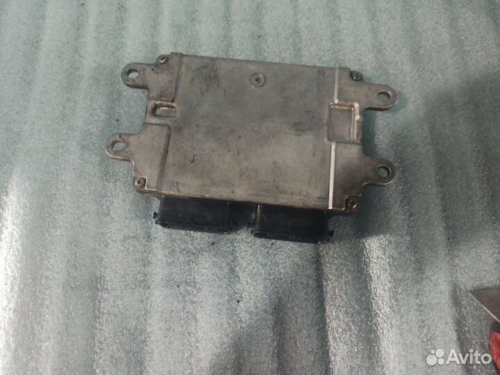 Блок управления двигателем Mazda Premacy CR3W lfve