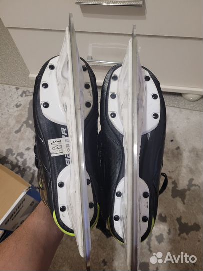 Хоккейные коньки bauer
