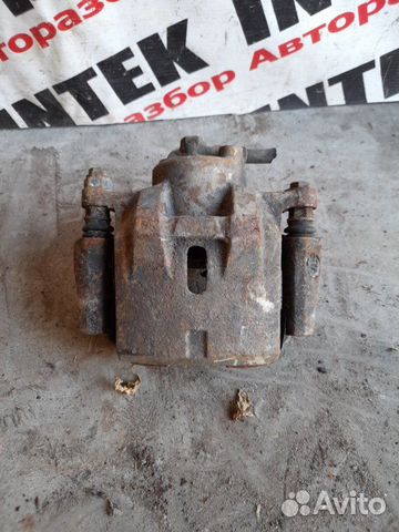 Суппорт передний левый Lifan Solano 2009