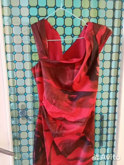 Платье женское