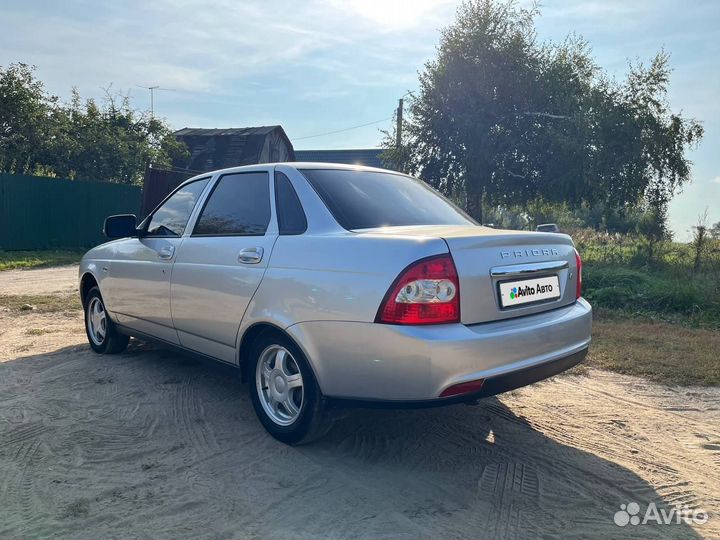 LADA Priora 1.6 МТ, 2008, 200 000 км