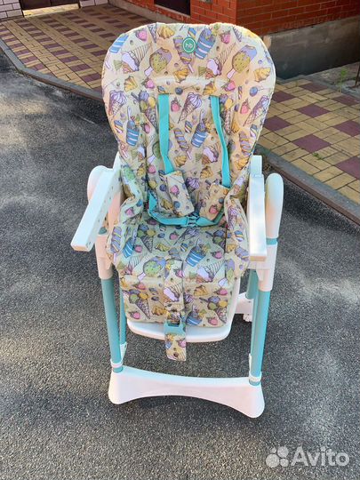 Стульчик для кормления Happy Baby Kevin V2 Blue