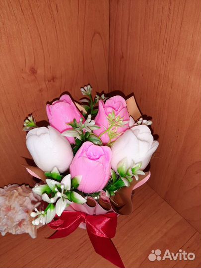 Букет с тюльпанами