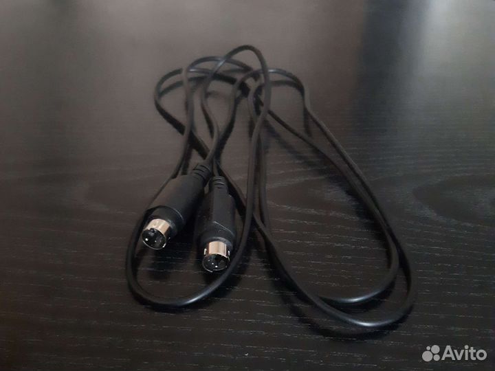 Видеокабель S-Video