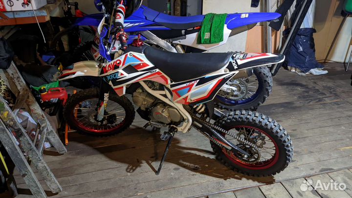 Питбайк kayo classic yx140