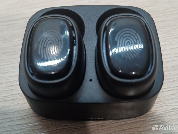 Сенсорные беспроводные наушники