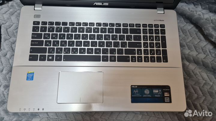 Asus K750JA i7-4700, озу 16 Гб, SSD 500 Гб, 17.3