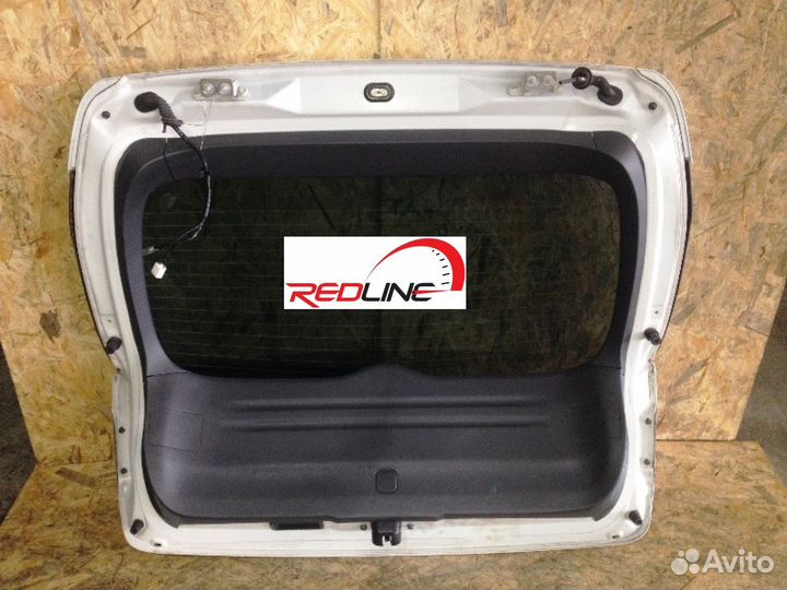 Крышка багажника Subaru Impreza GH2 белая