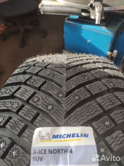 Michelin X-Ice North 4 SUV 285/40 R20 108T