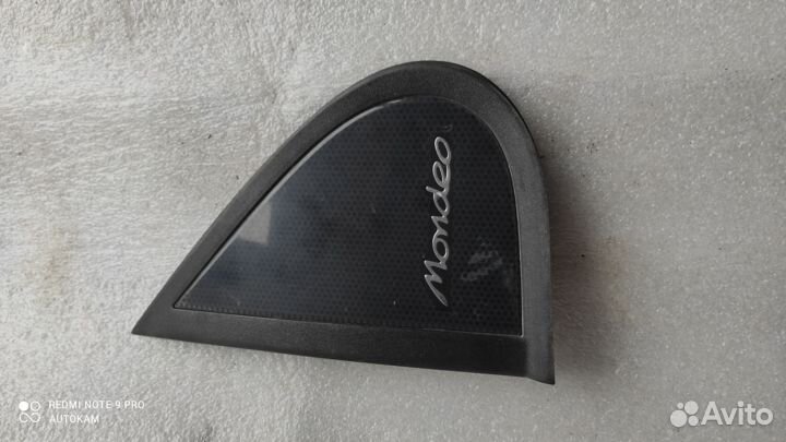 Уголок двери Ford Mondeo 2