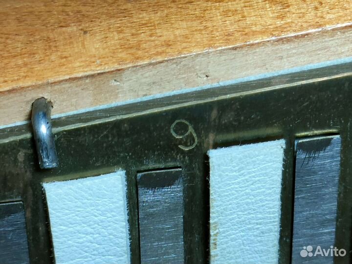 Баян заказной цельнопланочный, авторский аккорд