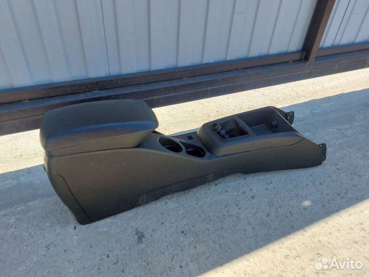 Подлокотник Kia Ceed ED