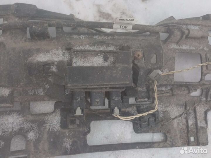 Блок управления бесключевым доступом Nissan