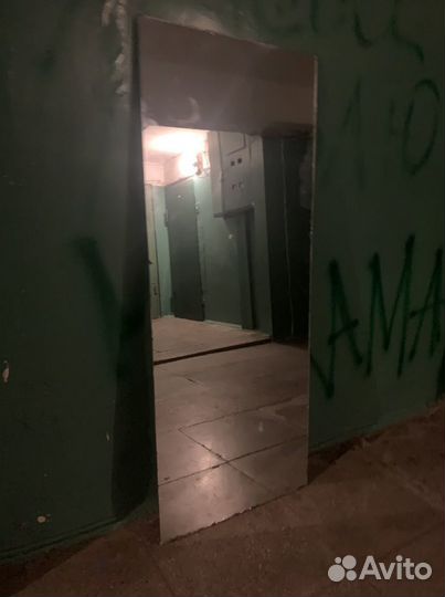 Зеркало напольное