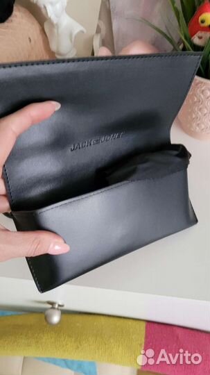 Солнцезащитные очки женские