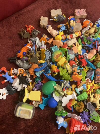 Игрушки из киндер сюрприза пакетом