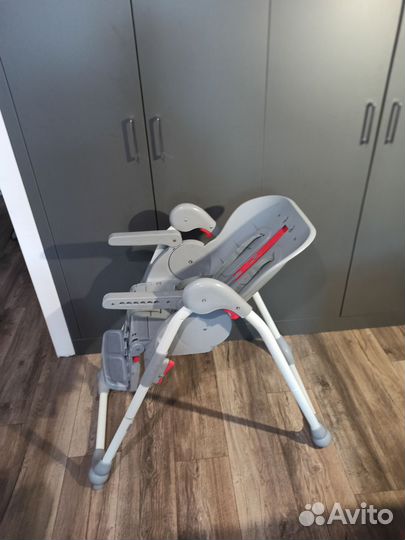 Стул для кормления