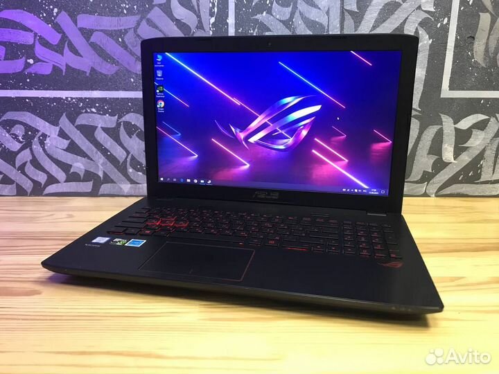 Игровой ноутбук Asus GeForce GTX/Core-i7/12Gb/SSD