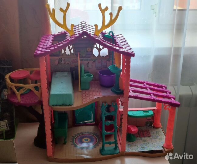 Кукольный дом Inchantimals с мебелью
