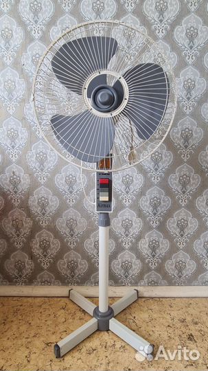 Вентилятор напольный airmax на запчасти