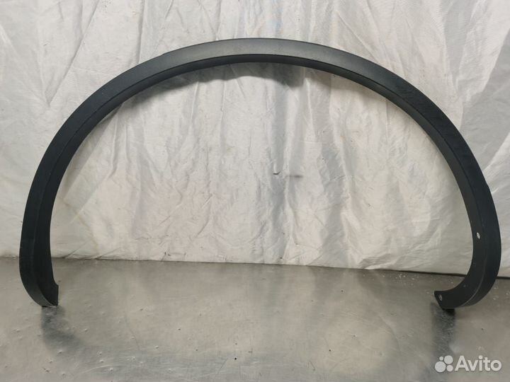 Накладка заднего крыла левого VW Touareg
