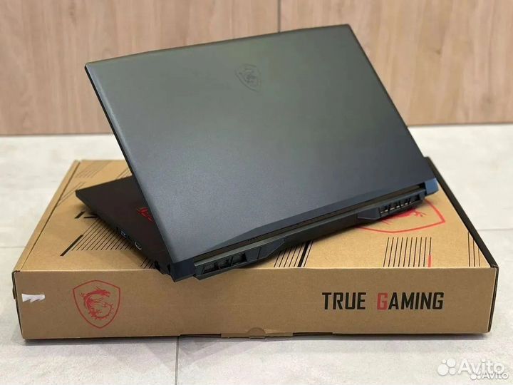 Большой 2022 MSi core i5-12450H 16Gb RTX3050 SSD