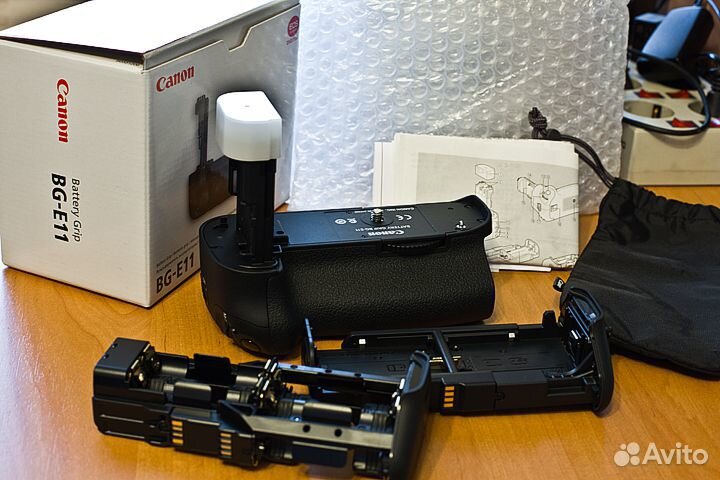 Батарейная ручка Canon BG-E11 для EOS 5D Mark III