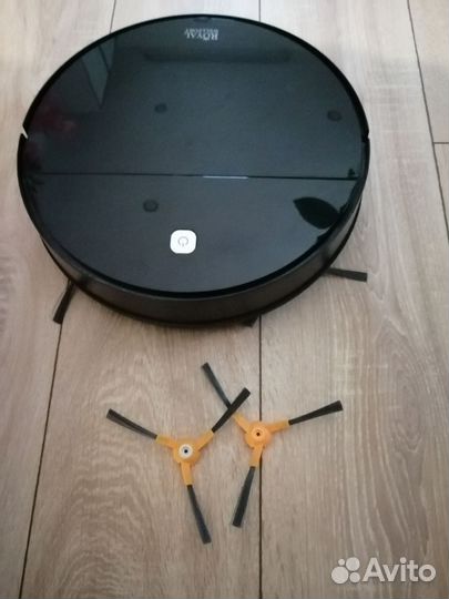 Робот пылесос