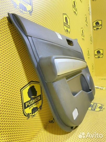 Обшивка двери передней левой Nissan X-Trail