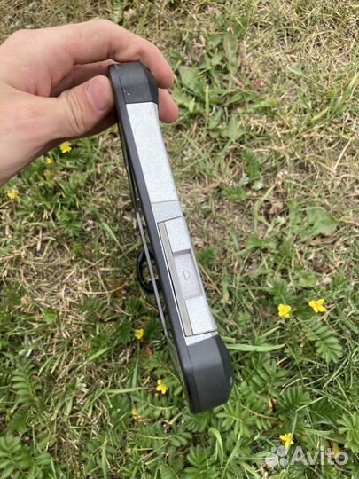 Влагозащищенный планшет panasonic fz-g1