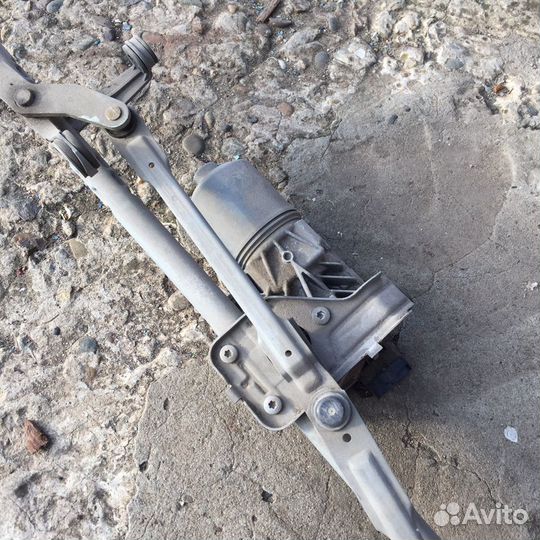 Трапеция дворников Peugeot 308