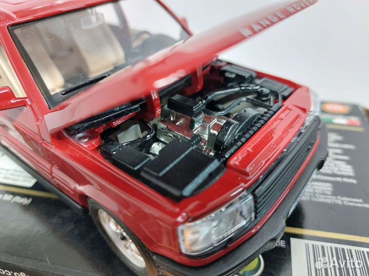 Модель автомобиля Range Rover 1:24