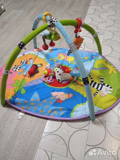 Развивающий коврик
