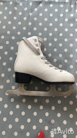 Коньки фигурные 33 размер