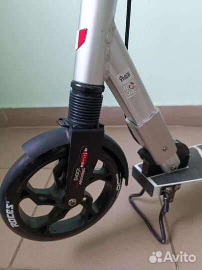 Самокат для детей и взрослых до 100 кг