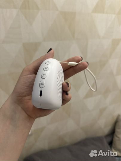 Ночник с белым шумом ummo