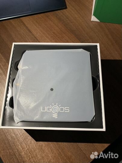 Тв-приставка Ugoos AM6B Plus