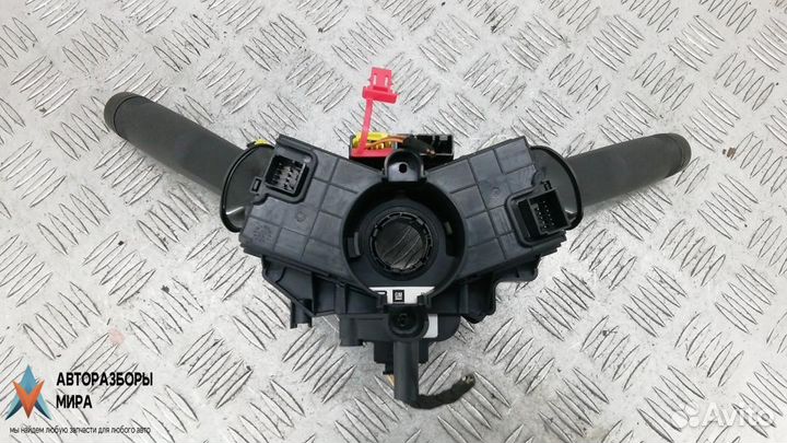 Переключатель подрулевой (стрекоза) Opel Astra