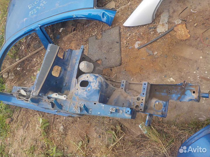 Боковина кузова правая Kia Rio 2