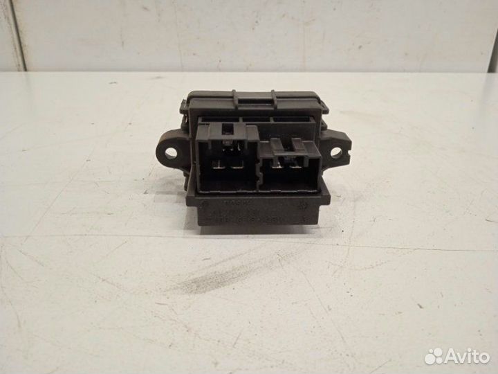 Резистор отопителя Chevrolet Cruze J300 1.6 F16D3