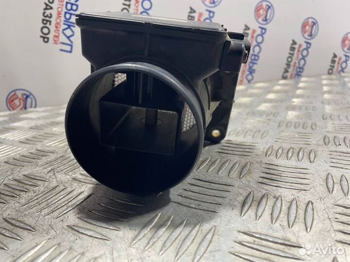 Датчик расхода воздуха дмрв Mitsubishi Pajero (V60