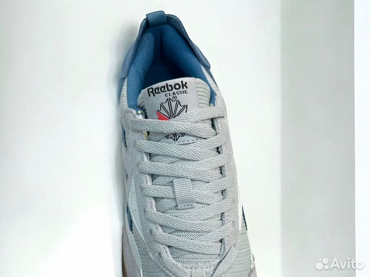 Кроссовки Reebok Lx2200