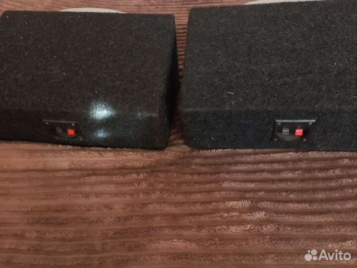 Автомобильные колонки в корпусе