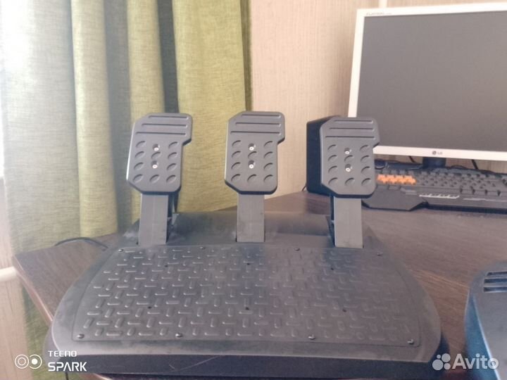 Руль thrustmaster rgt force feedback clutch v. 1