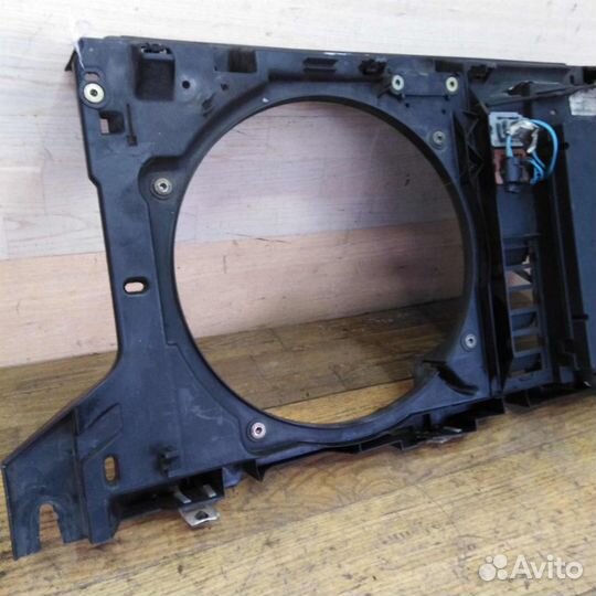 Передняя панель телевизор Citroen C5